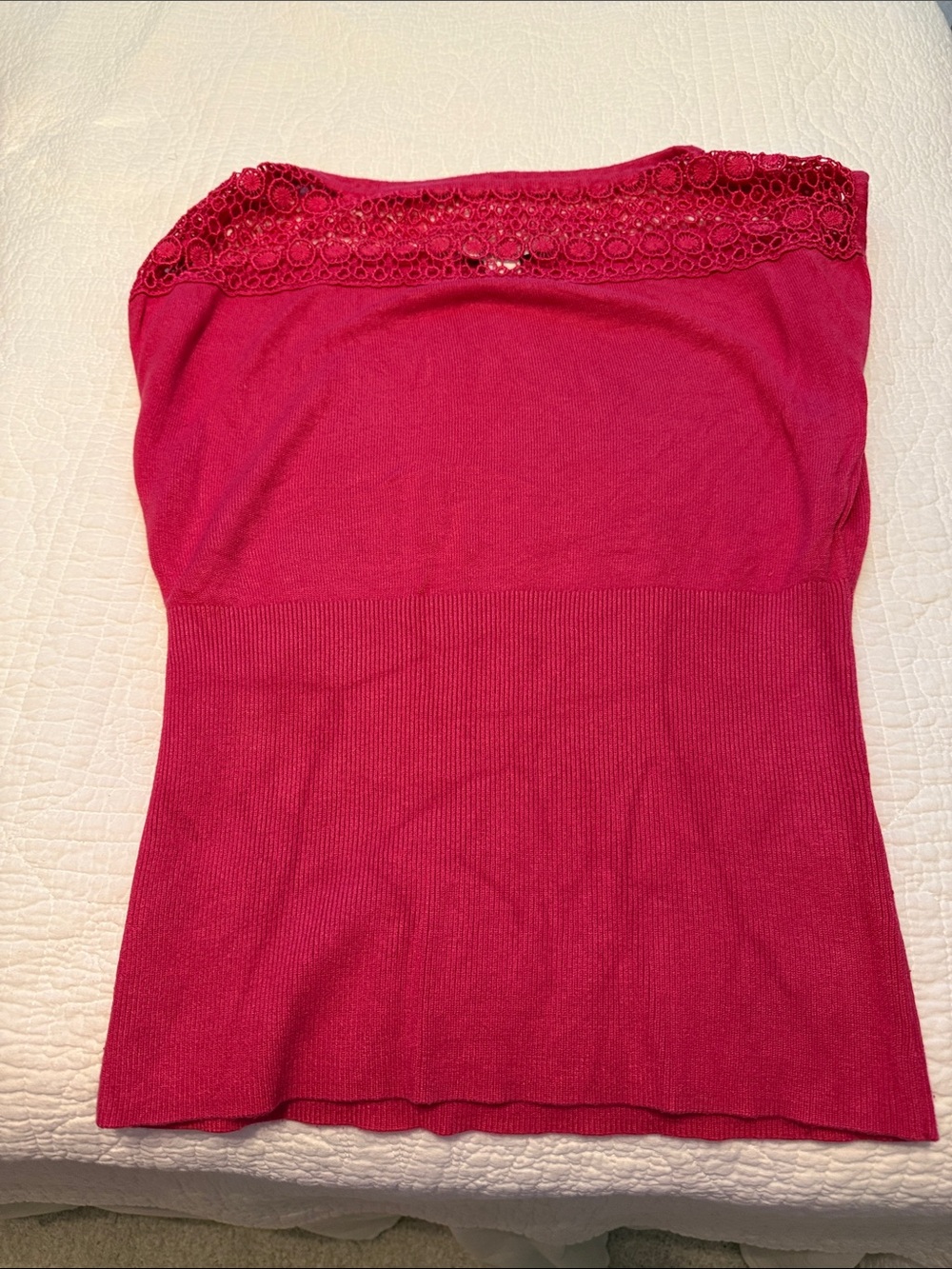 WHBM, Sleeveless Crochet Trim Fuchsia Sweater Top, M